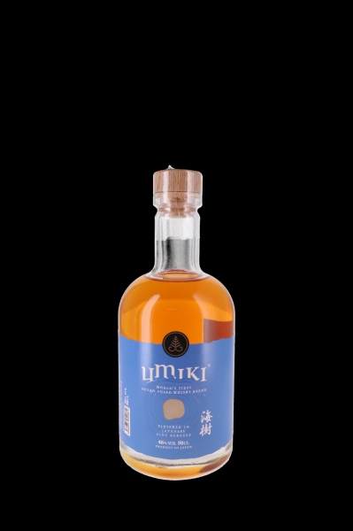 Image sur Umiki Ocean Fused Japanese Whisky Finished in Pine Barrels 46° 0.5L