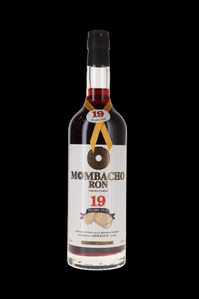 Image sur Mombacho 19 Years Nicaragua Rum 43° 0.7L