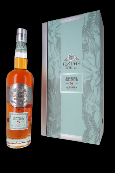 Image sur Dzama 8 Years Finish Cognac 40° 0.7L